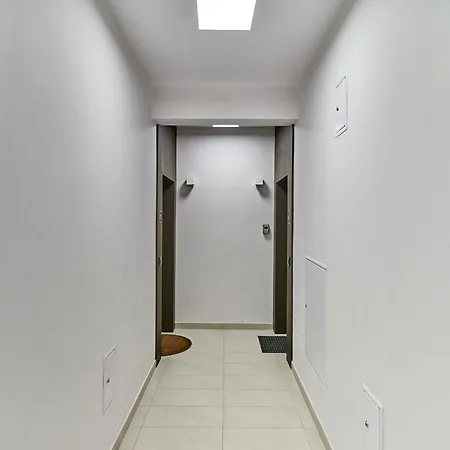 Apartment Mieszczanska By Renters Wroclaw